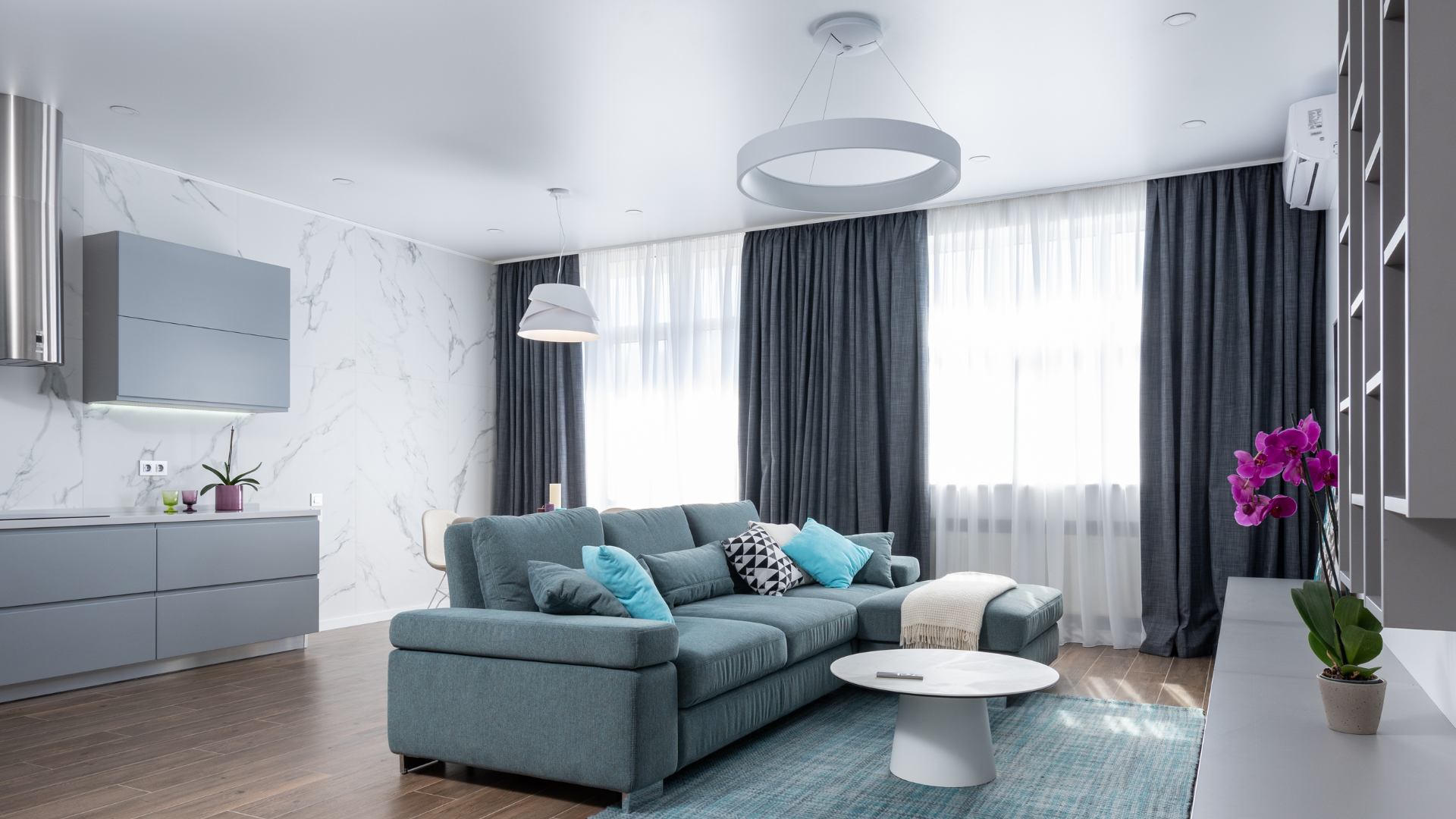 Cum alegi corect lustra pentru living – 10 pasi de urmat