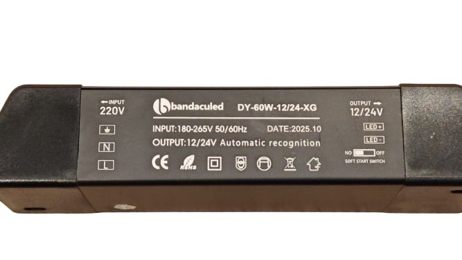 Sursa LED Slim 60W comutare automata 12V/24V