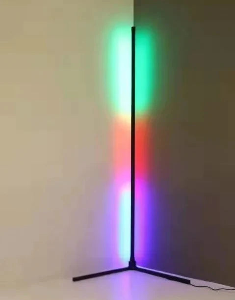Lampadar Cu Telecomanda Si Lumini RGBW De Ritm Cu Activare Sonora (Vumetru Digital)